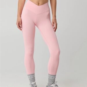 High-Rise V-Waist Pink Leggings
